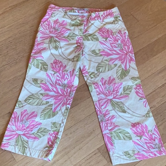 Tommy Hilfiger Pants - Tommy Hilfiger trouser style crop pant with snaps on back pockets.  Size 10